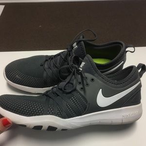 nike tr7 women's training shoe